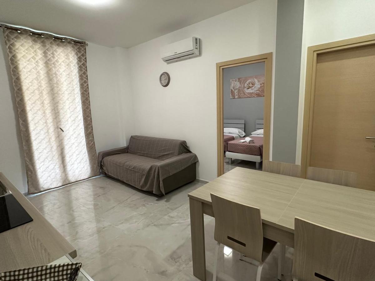 Casa Angela Vista Mare Apartment Ventimiglia Exterior photo