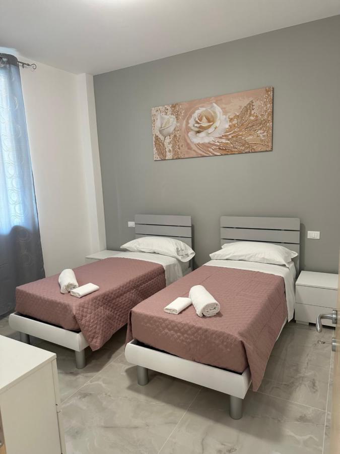 Casa Angela Vista Mare Apartment Ventimiglia Exterior photo