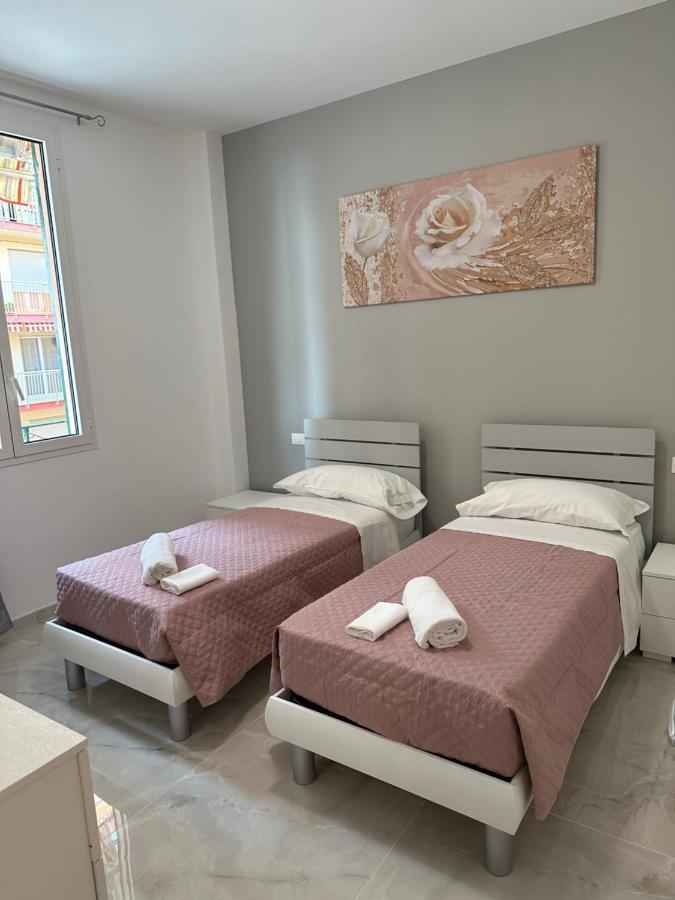Casa Angela Vista Mare Apartment Ventimiglia Exterior photo
